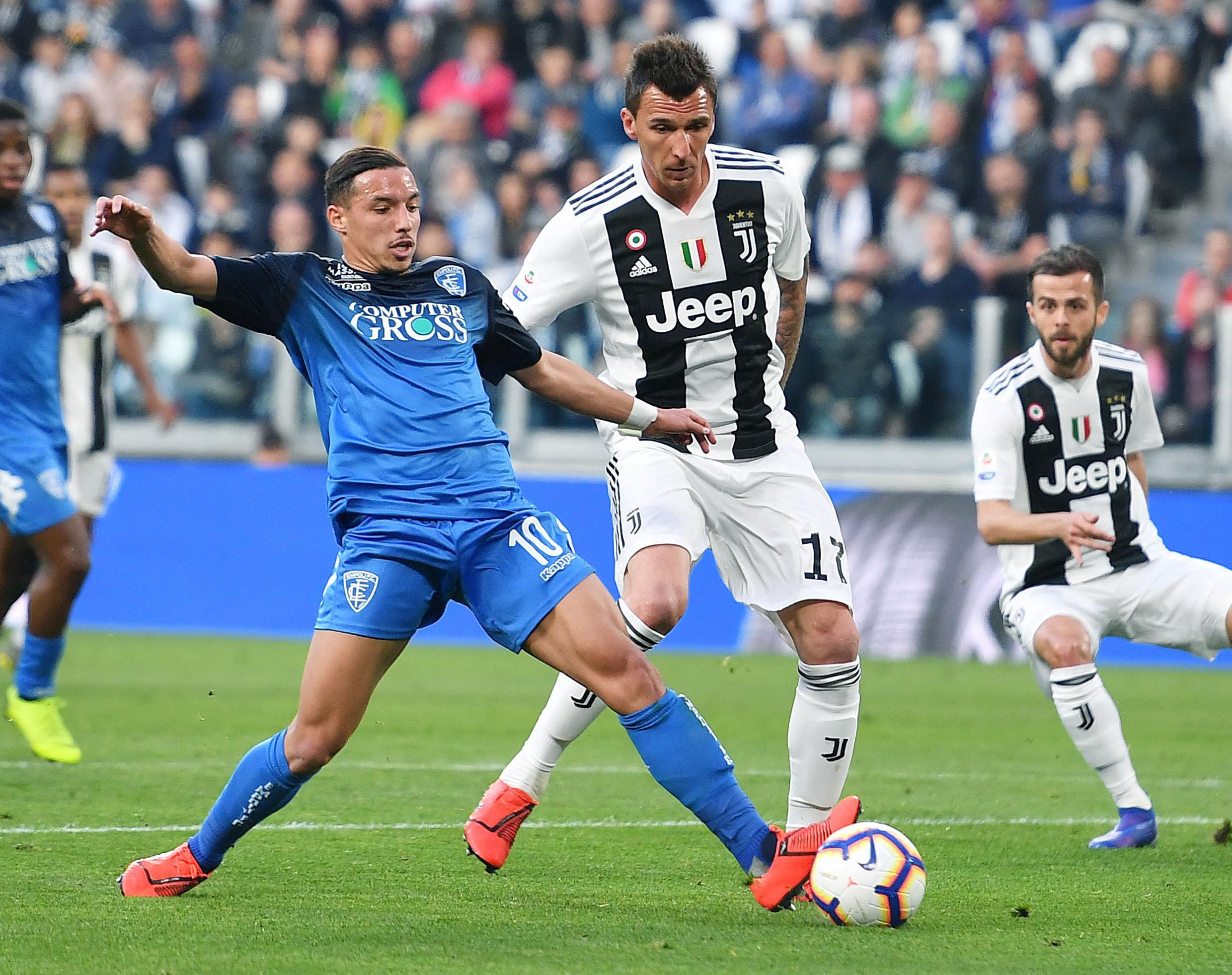 马卡：维尼和罗德里戈双双进球荒，姆巴佩不进球皇马就赢不了（马卡报：维尼、罗德里戈齐陷球荒，姆巴佩不进球皇马难取胜）