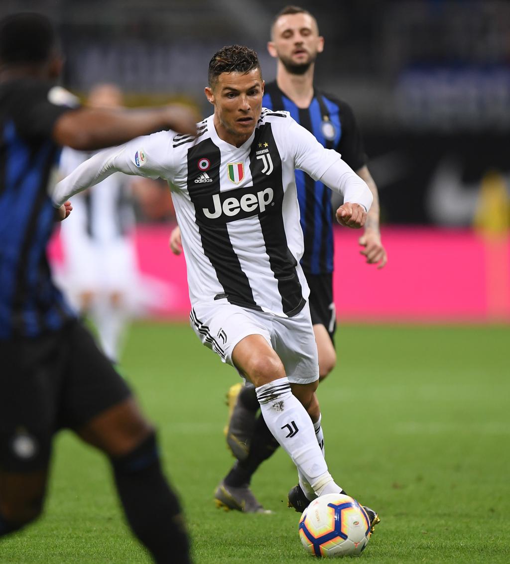 亚冠生死战！布里兰魔鬼主场锁出线，江原FC客场死磕求生机