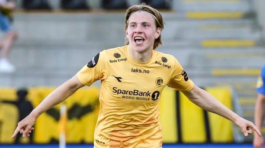 建队基石！武磊、颜骏凌等7人随海港四夺中超冠军（海港四夺中超！武磊、颜骏凌领衔7将构筑冠军班底）