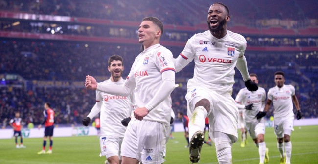 意媒：此前因流感缺阵的博尼尚未恢复训练，不确定能否踢意杯（意媒：博尼流感后尚未复训，能否出战意杯存疑）