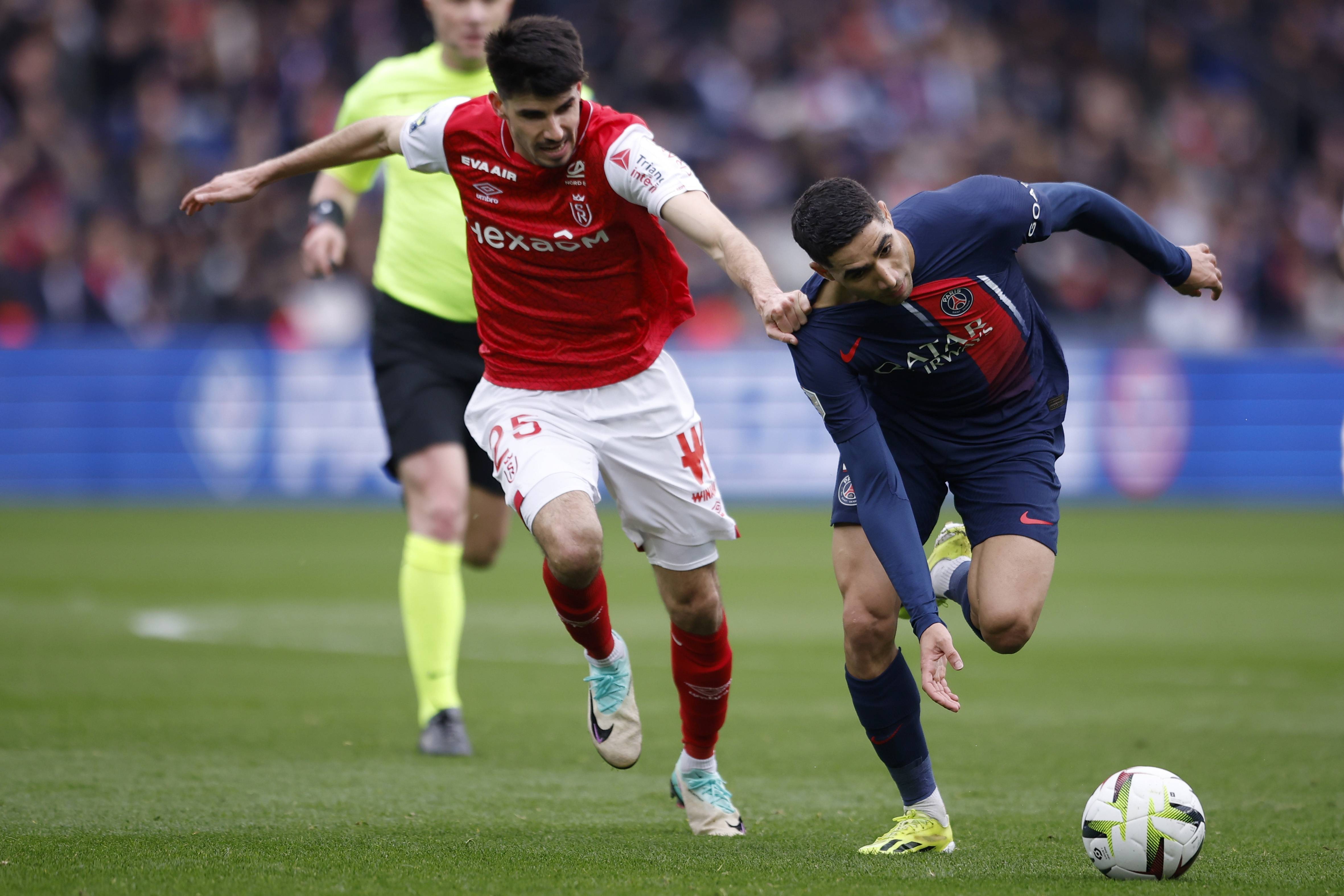 穆帅：当年我给了麦克托米奈生涯首秀，今天他给我他的球衣（穆里尼奥：我曾让麦克托米奈完成首秀，如今他把球衣送给了我）